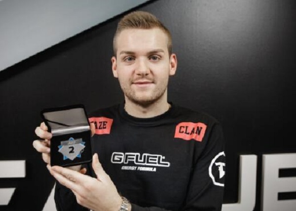 LPL冒泡赛是日首发：16：00 RNG vs EDG (BO5)，Junjia上了！